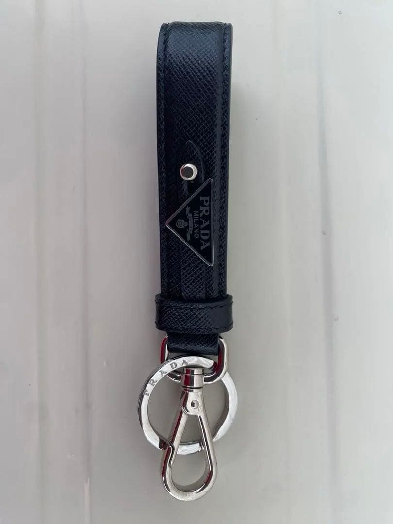 【箱付き】PRADA キーリング・ブラック　ナイロン