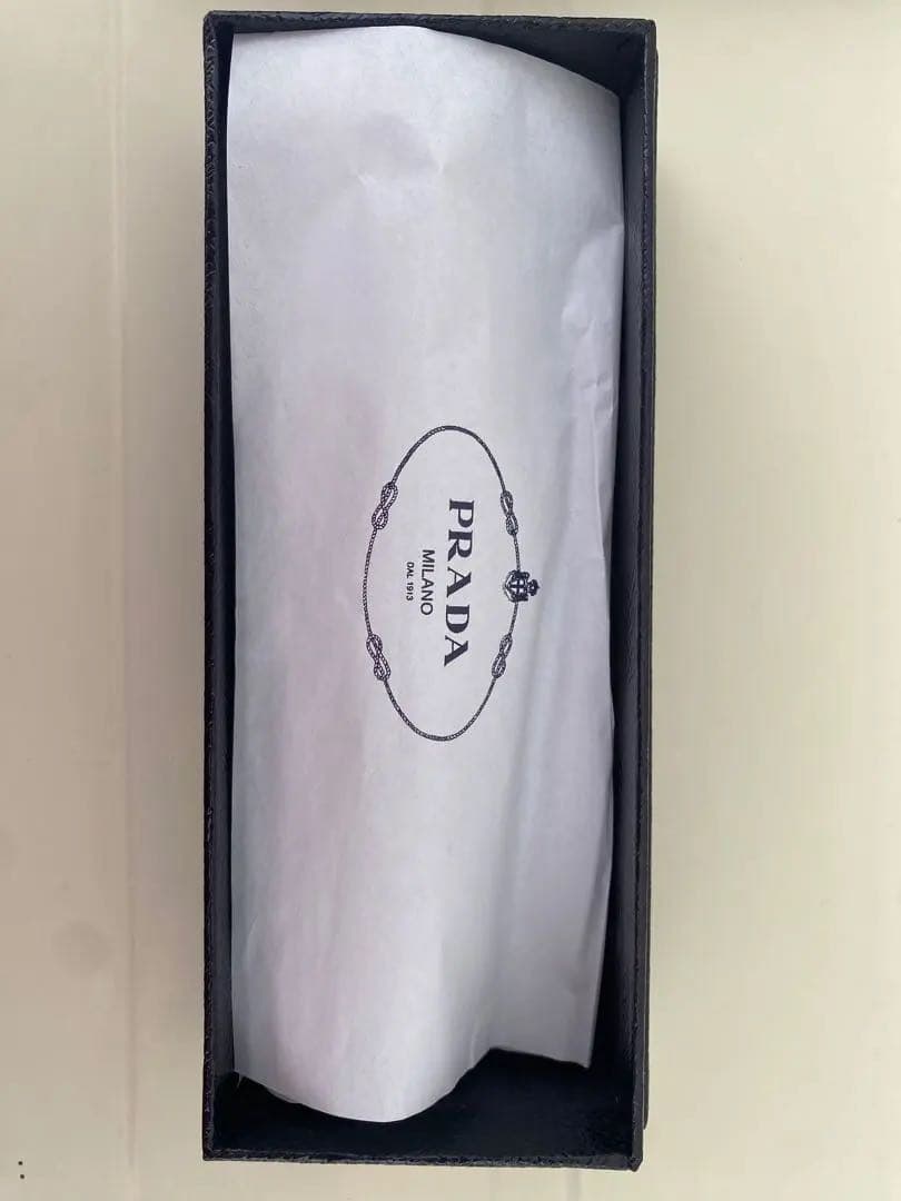 【箱付き】PRADA キーリング・ブラック　ナイロン