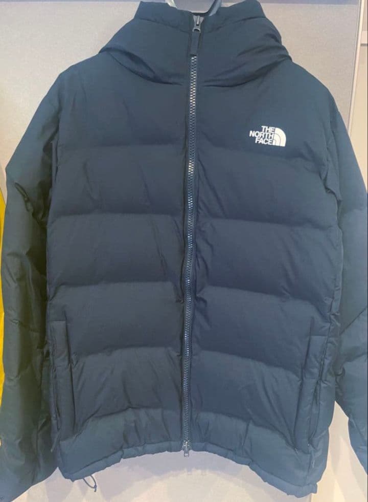 新品同様　THE NORTH FACE ビレイヤーパーカー ダウンジャケット Ｍ