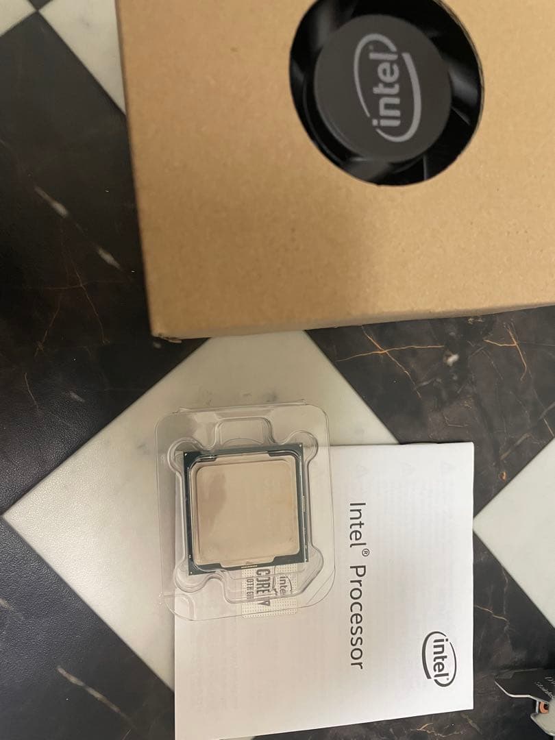 i7 10700F　ジャンク