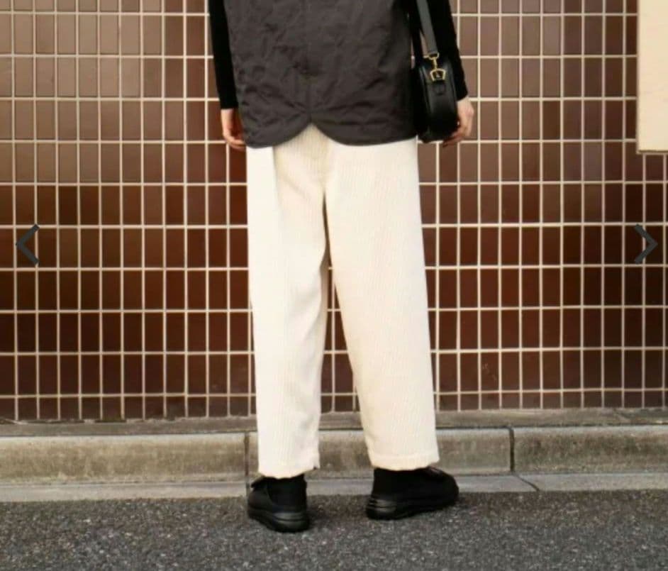 NO CONTROL AIR ✨️ポリエステル コーデュロイテーパードパンツ