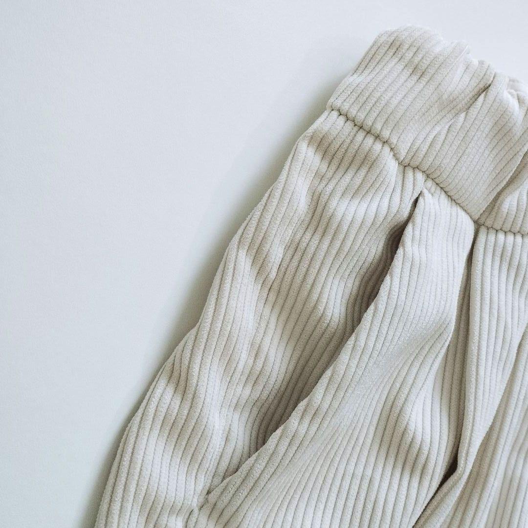 NO CONTROL AIR ✨️ポリエステル コーデュロイテーパードパンツ