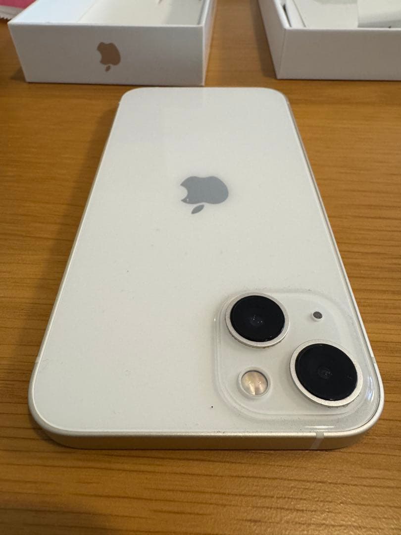 iPhone 13 256G SIMフリー　ホワイト 本体　89%