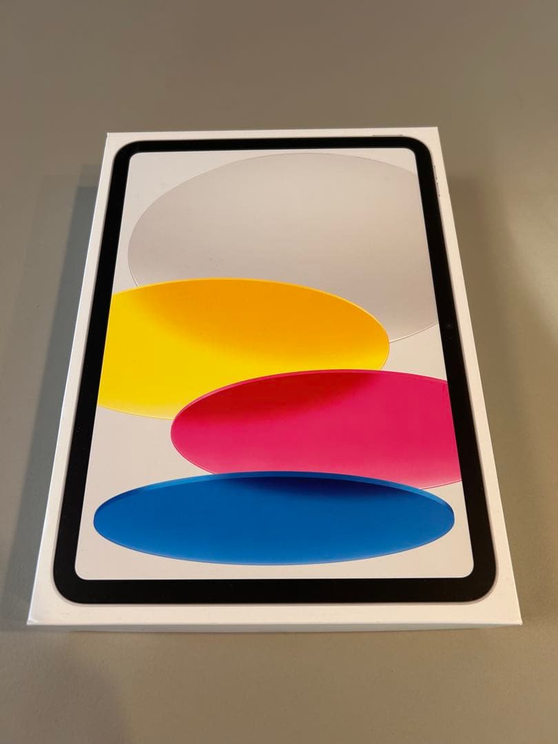 新品未開封品　Apple iPad 本体　第10世代　シルバー