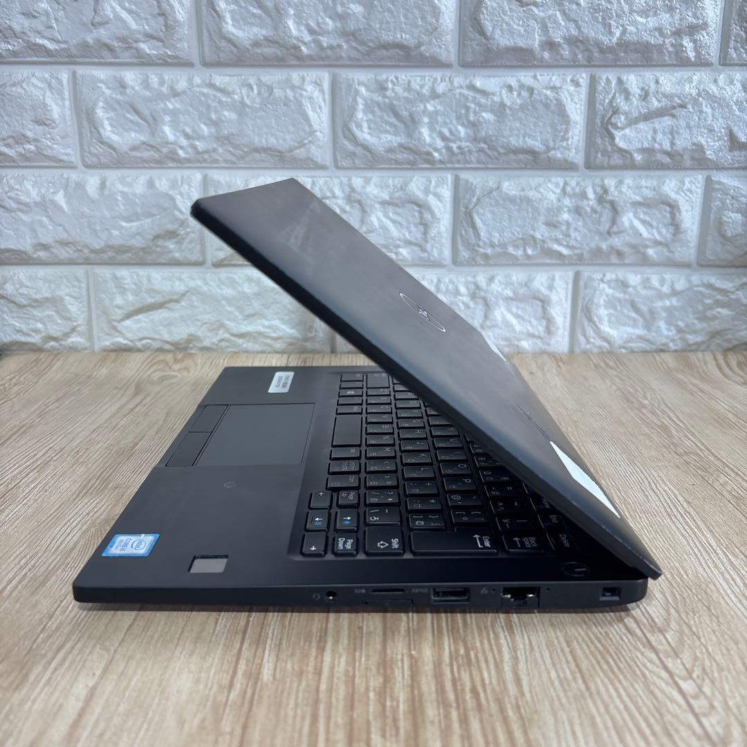 DELL latitude 7390 i5-8250U メモリ8GBタッチパネル