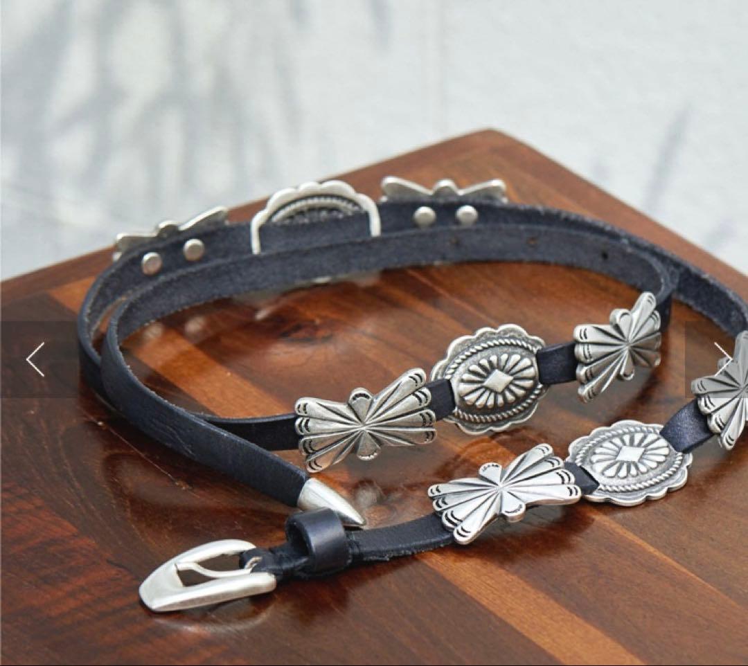 ウィムガゼット【Puntovita】コンチョ細ベルト　ブラック