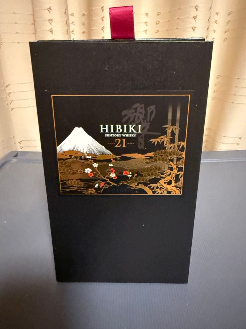 響21年 意匠ボトル 花鳥風月 SUNTORY HIBIKI ウイスキー