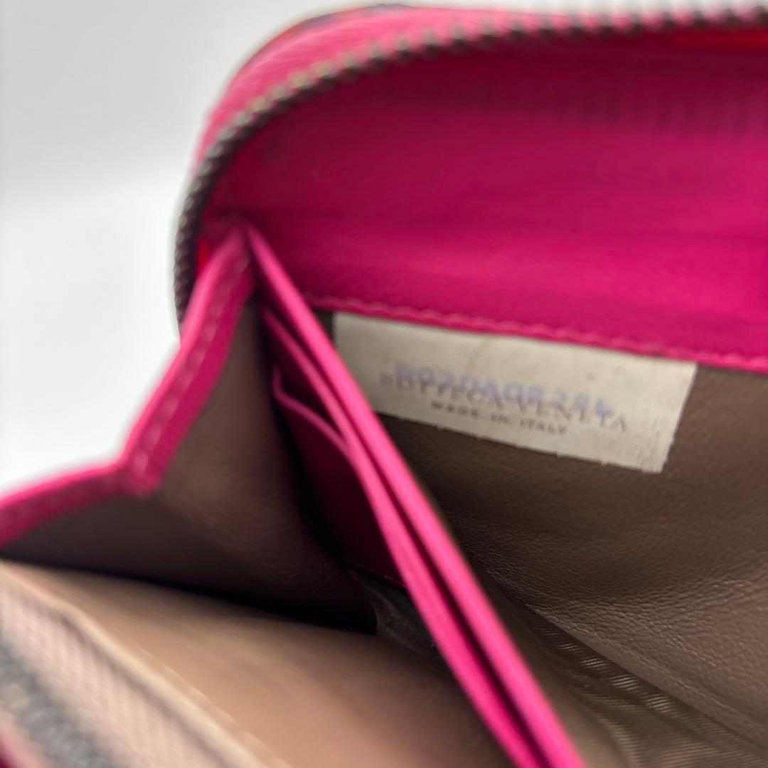 ◆正規品◆ボッティガヴェネタイントレチャート ラウンドファスナー長財布パイソン