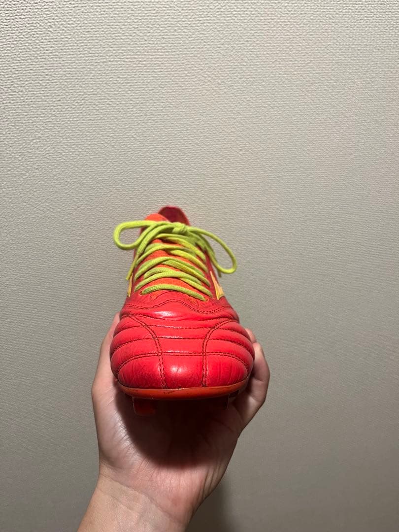 MORELIA NEO4β サッカーシューズ レッド