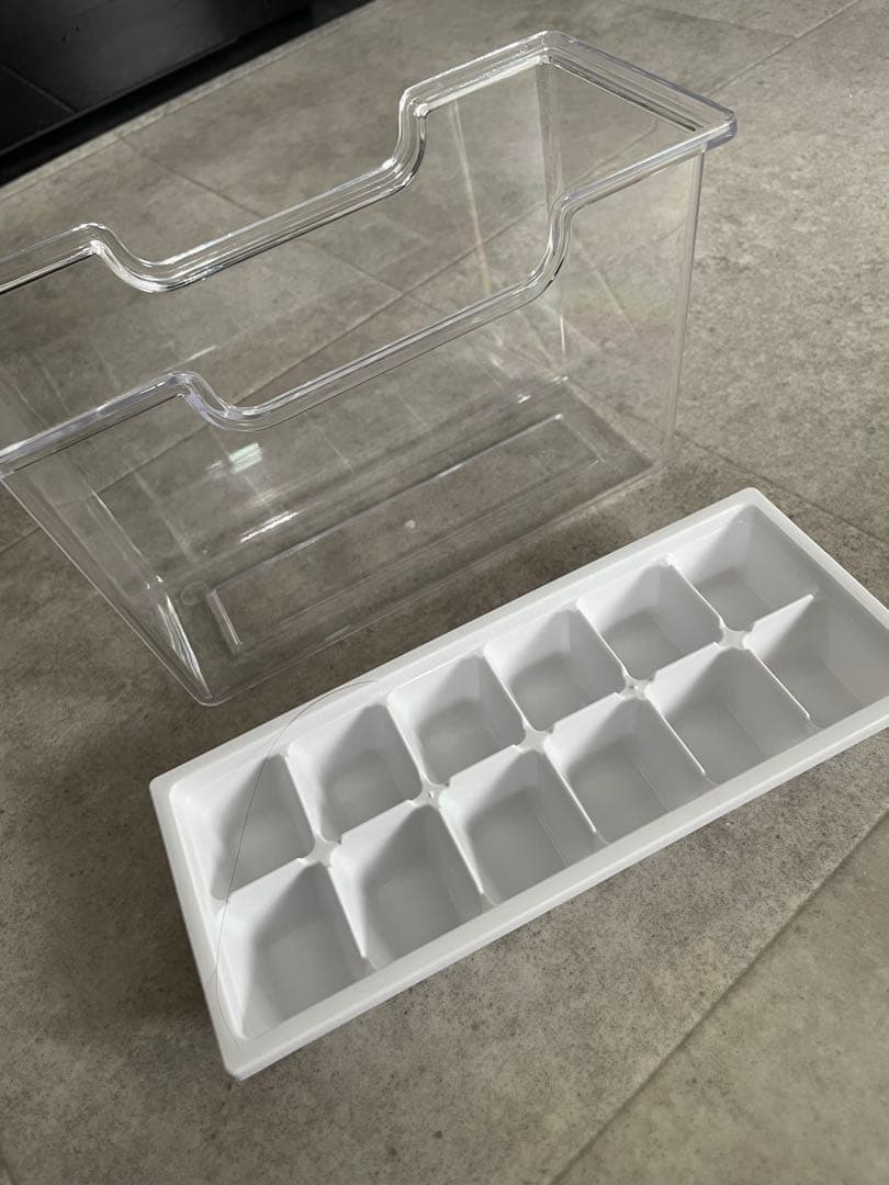 SHARP 冷蔵庫 ブラック　プラズマクラスター 幅49.5cm /152L