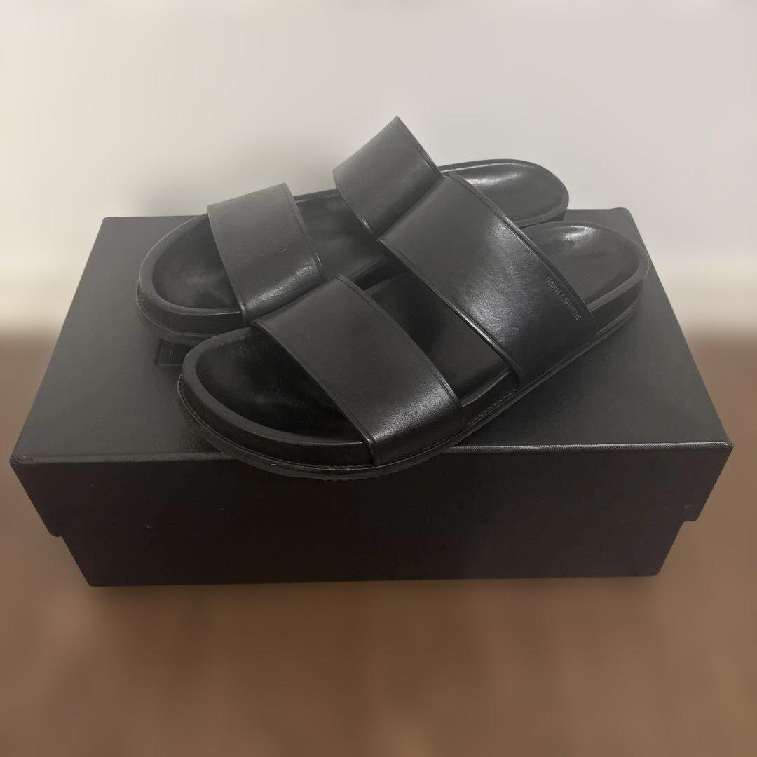 SAINT LAURENT ブラック レザー サンダル 25.5cm