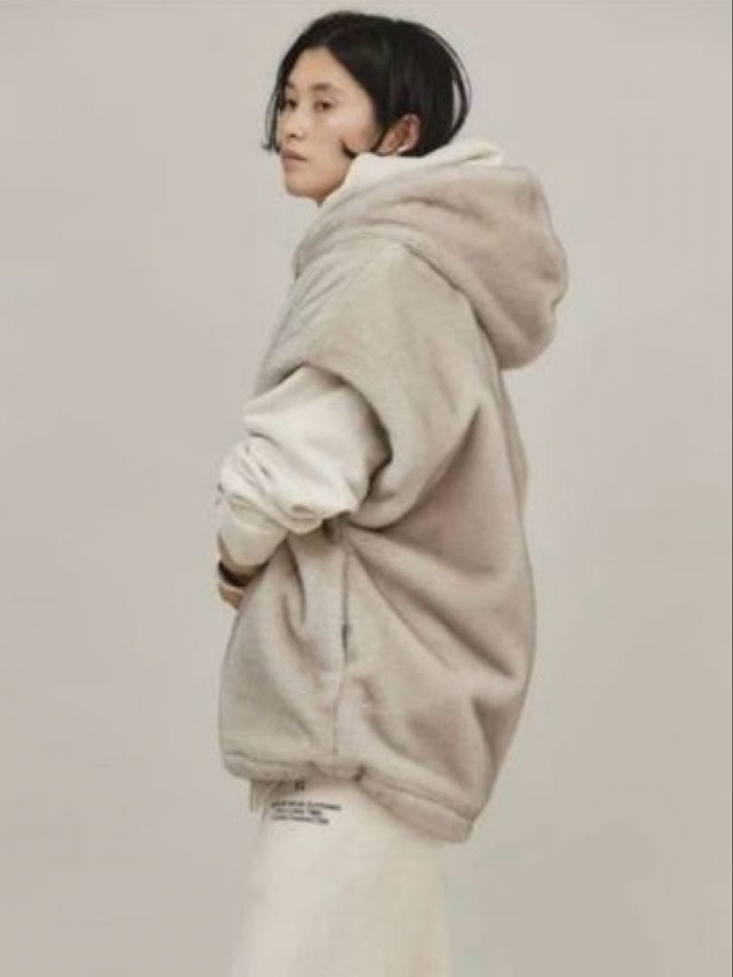 ⭐️本日掲載最終‼️⭐️タグあり美品⭐︎Curensologyミンクライクファーベスト