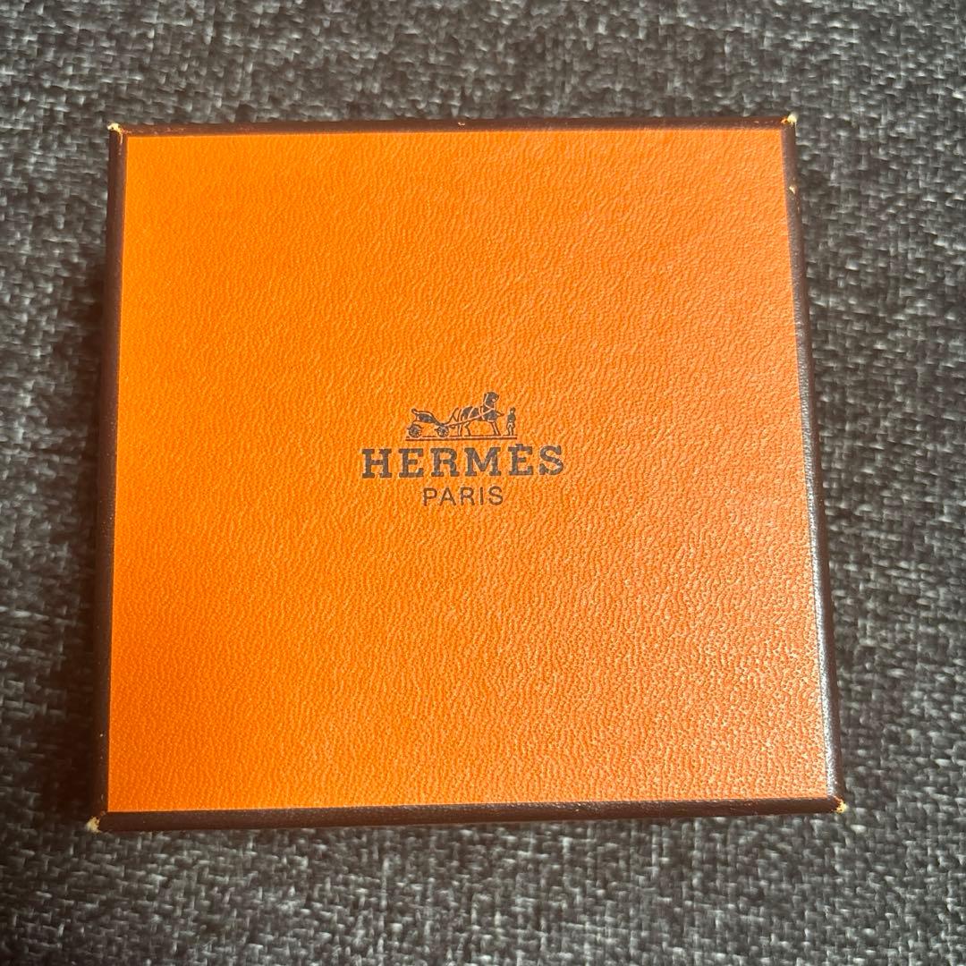 HERMES エマイユGM ゴールド　箱付き