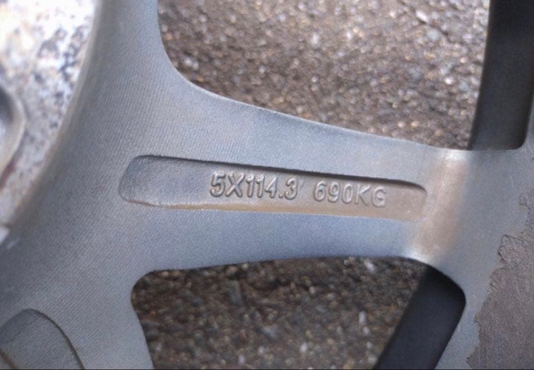 オデッセイ RC1 にて使用☆社外アルミスタッドレス☆215/60R16☆