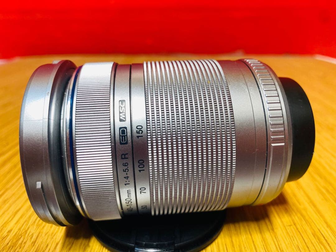 OLYMPUS M.ZUIKO DIGITAL 40-150mmレンズ