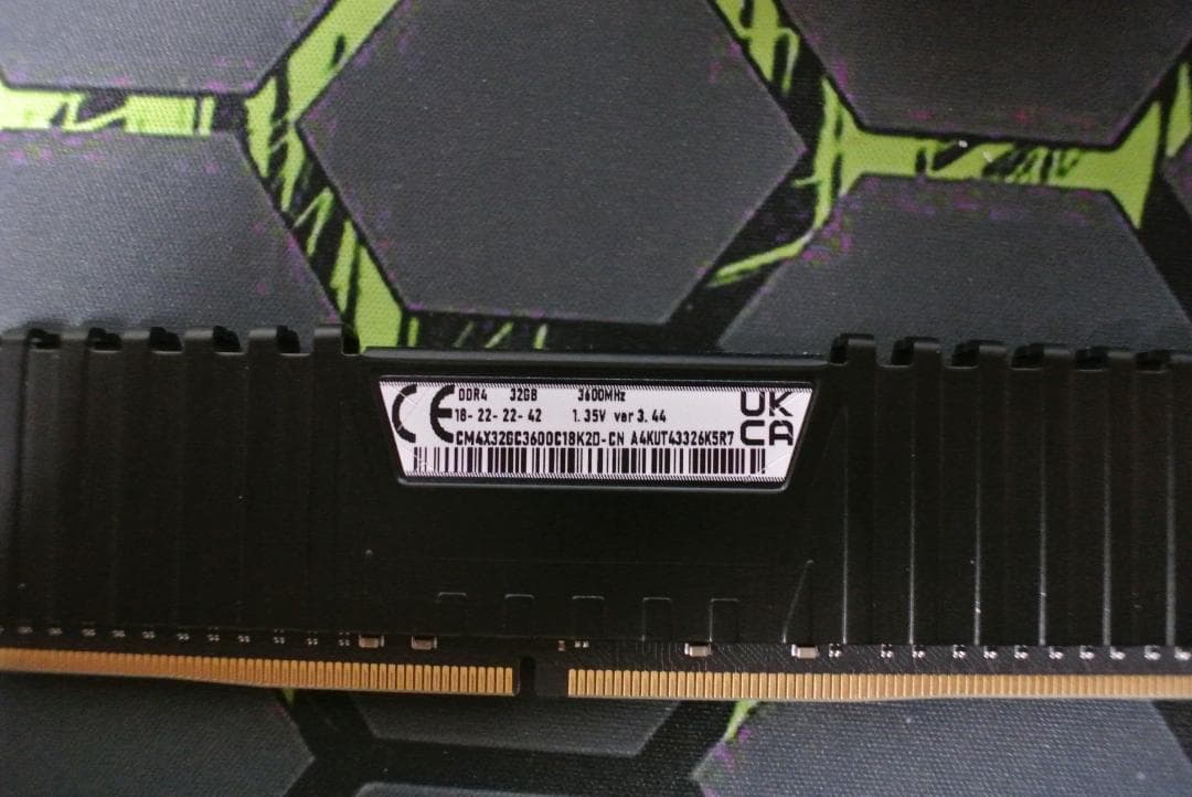 Vengeance LPX DDR4 3600MHz 32GB 1枚 動作品