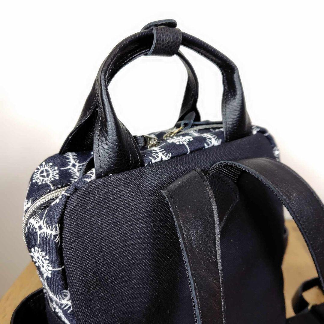 【専用】/タンバリンネイビー×アネモネ/ボストン型トートリュック本革黒