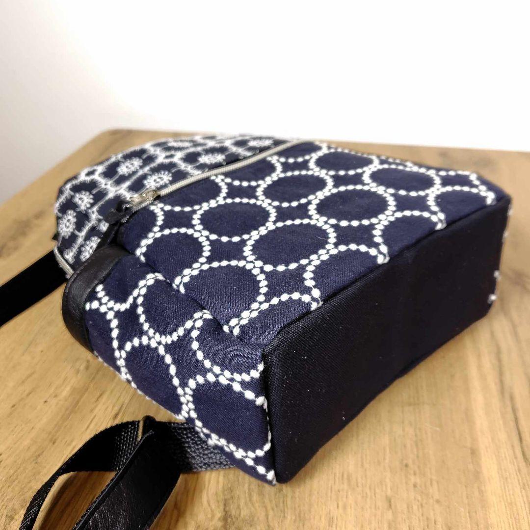 【専用】/タンバリンネイビー×アネモネ/ボストン型トートリュック本革黒