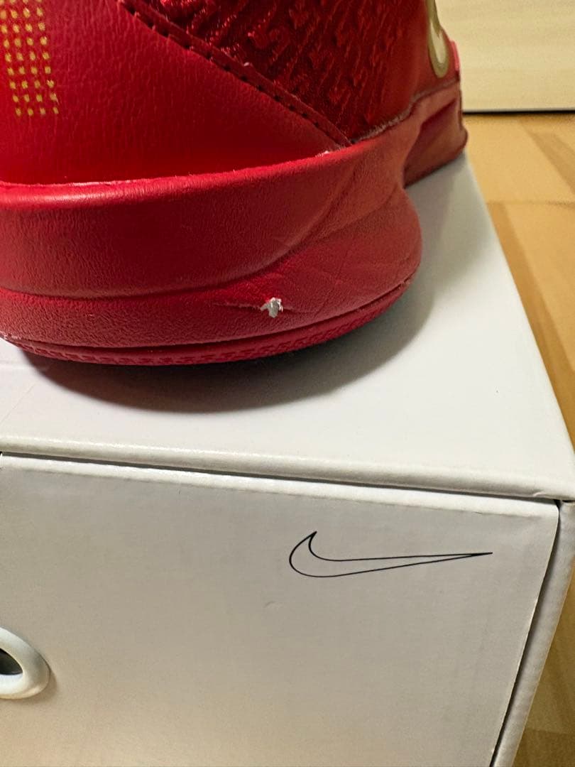 ビックル　NIKE ナイキ　サブリナ2