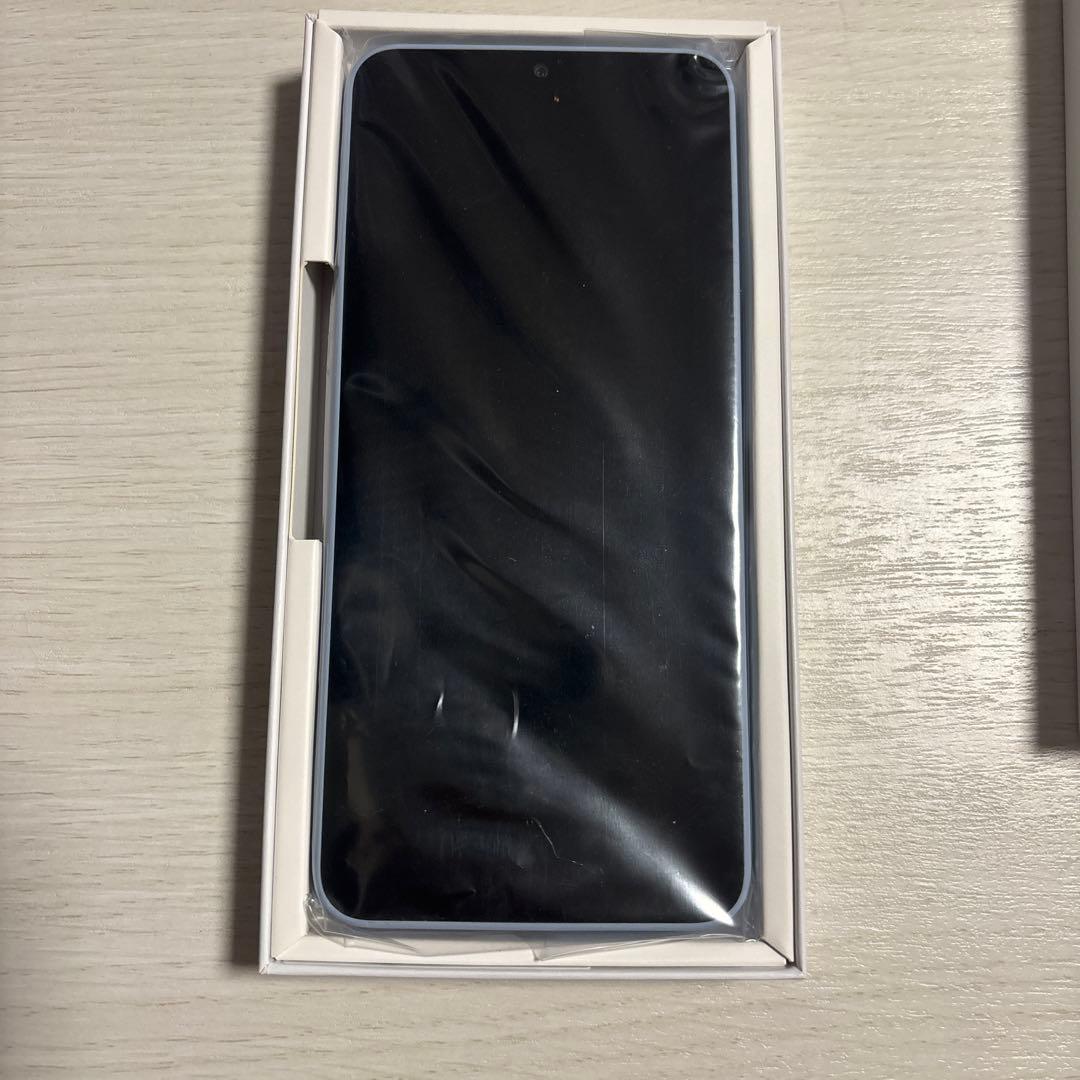 AQUOS wish4 SH-52E ブルー