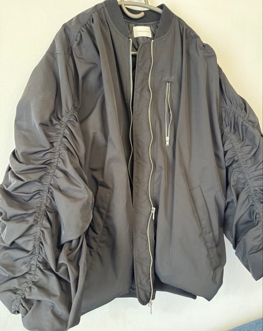 ボリュームスリーブ オーバーサイズジャケット ブラック