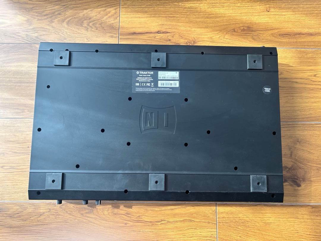 TRAKTOR KONTROL S2 フライトケース付き 未使用