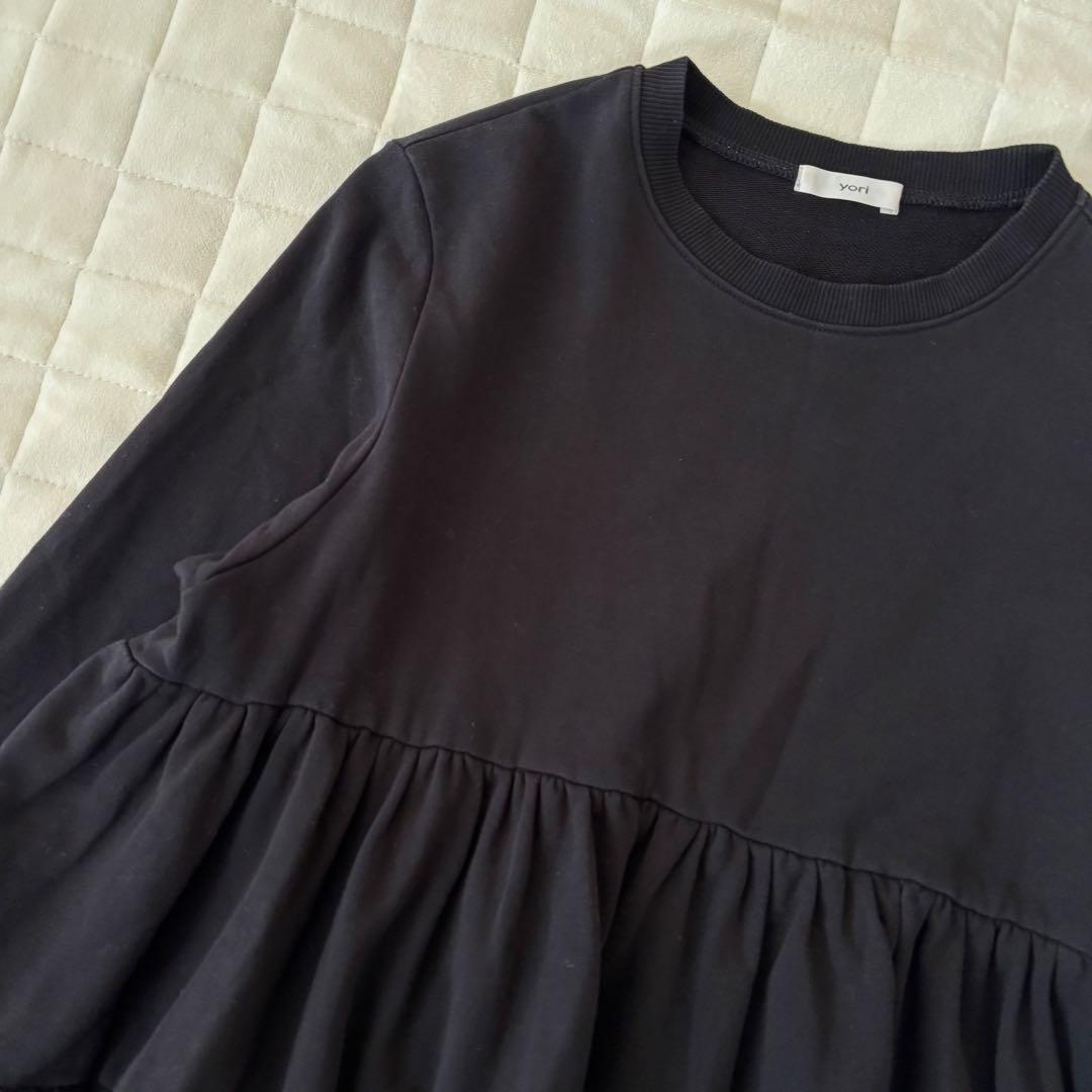 美品！定番！yori ヨリ　ミニ裏毛ティアードカットソー　ブラック