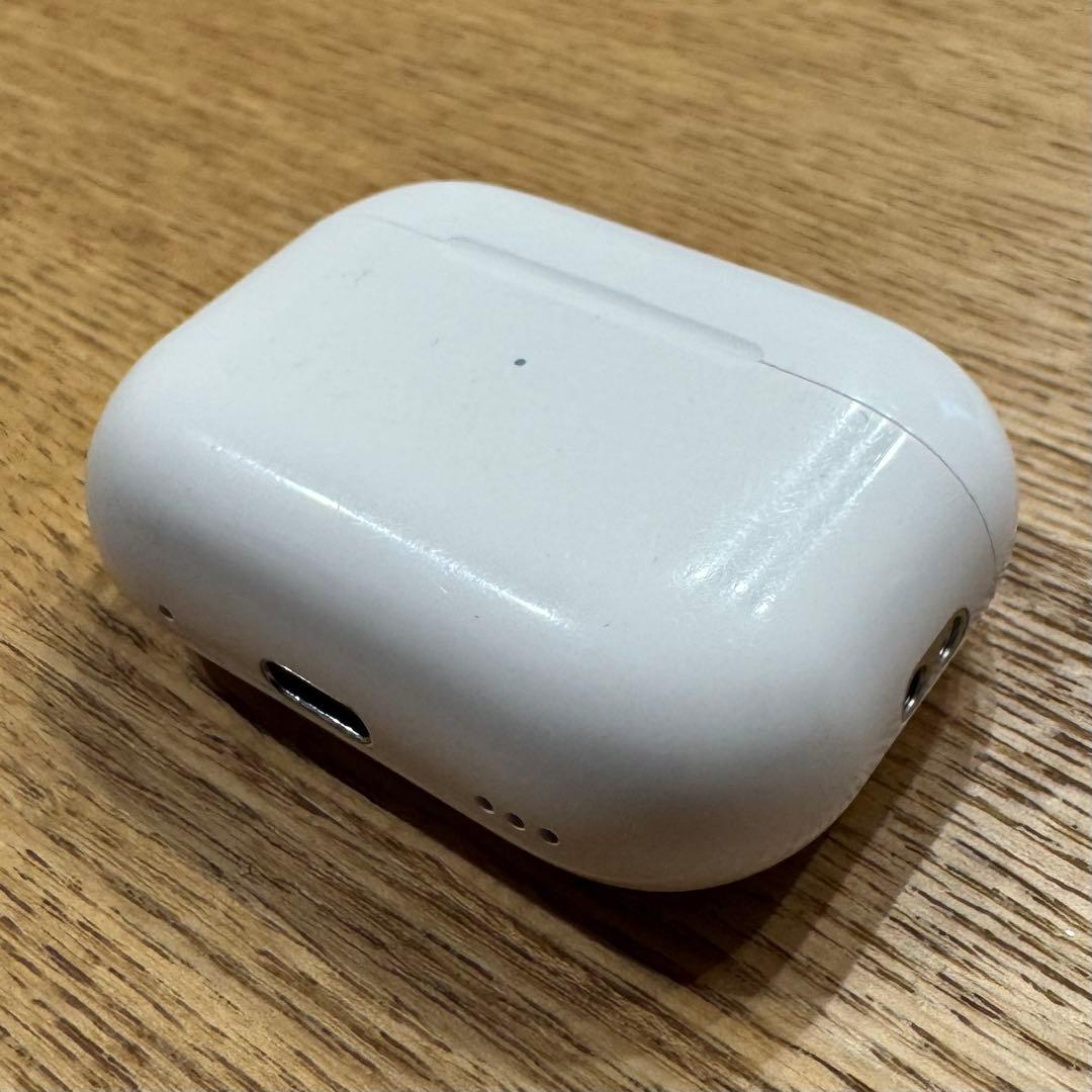 AirPods Pro 第2世代 Lightning端子 本体 ケース