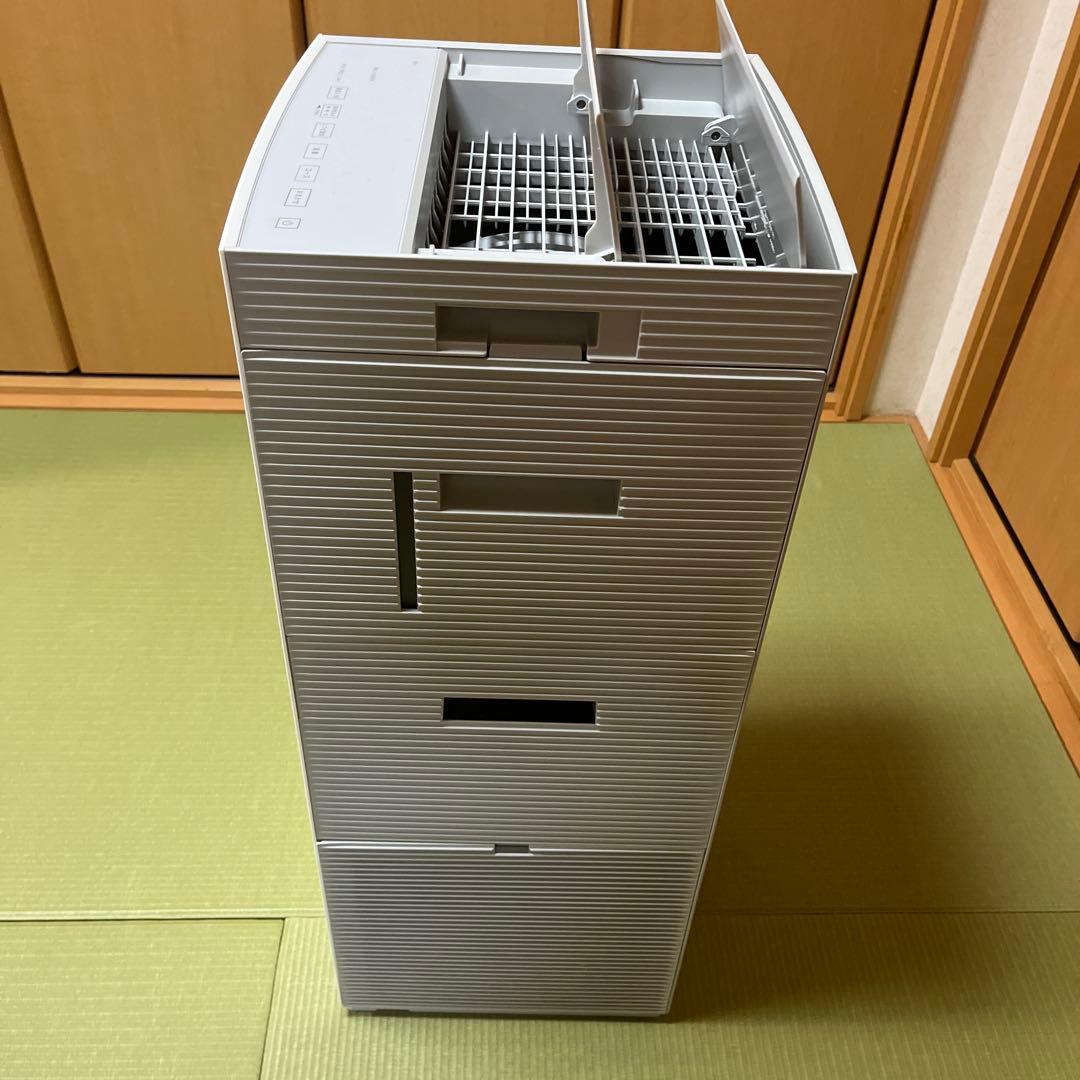 （8/15迄値下）ダイキン 加湿ストリーマ空気清浄機 MCK705AE4-W