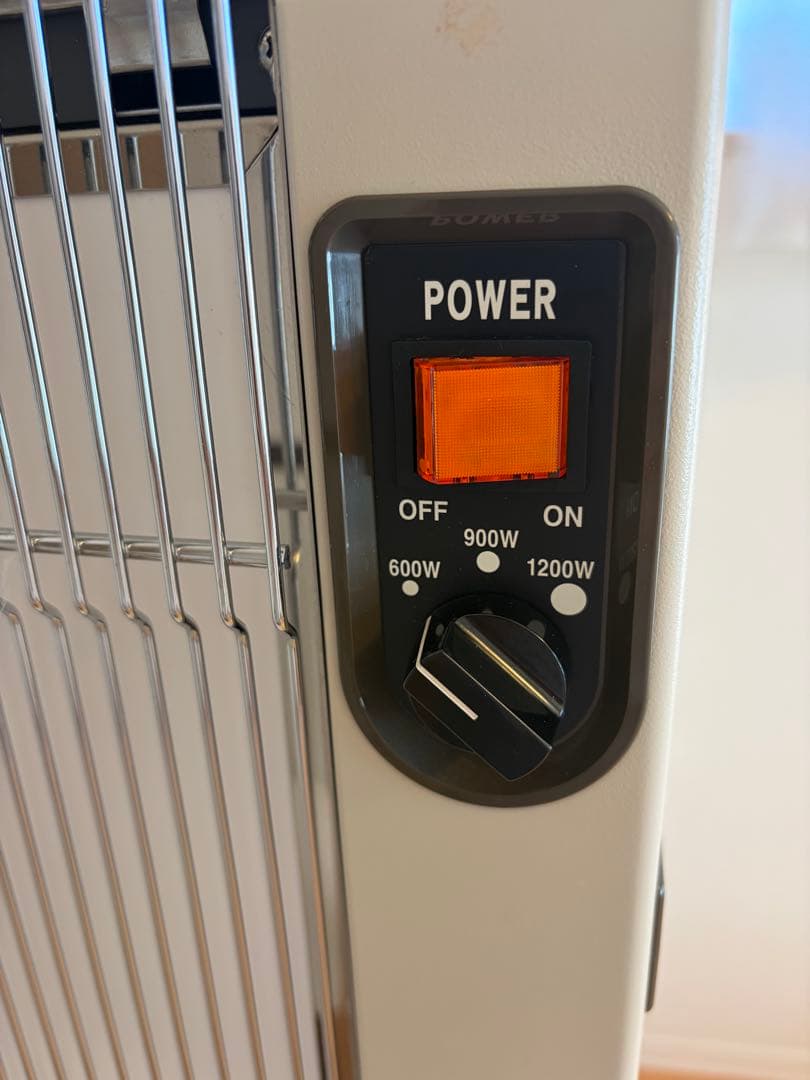 サンラメラ。セラミックヒーター 1200W