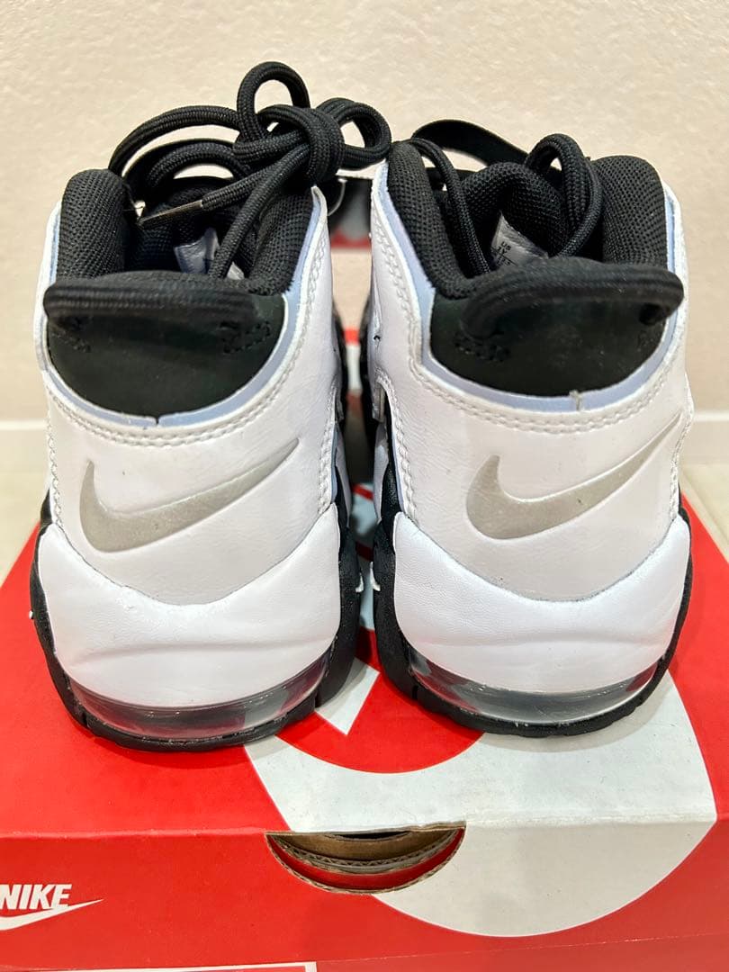 【新品未使用】ナイキ　モアアップテンポ　キッズ20センチ☆