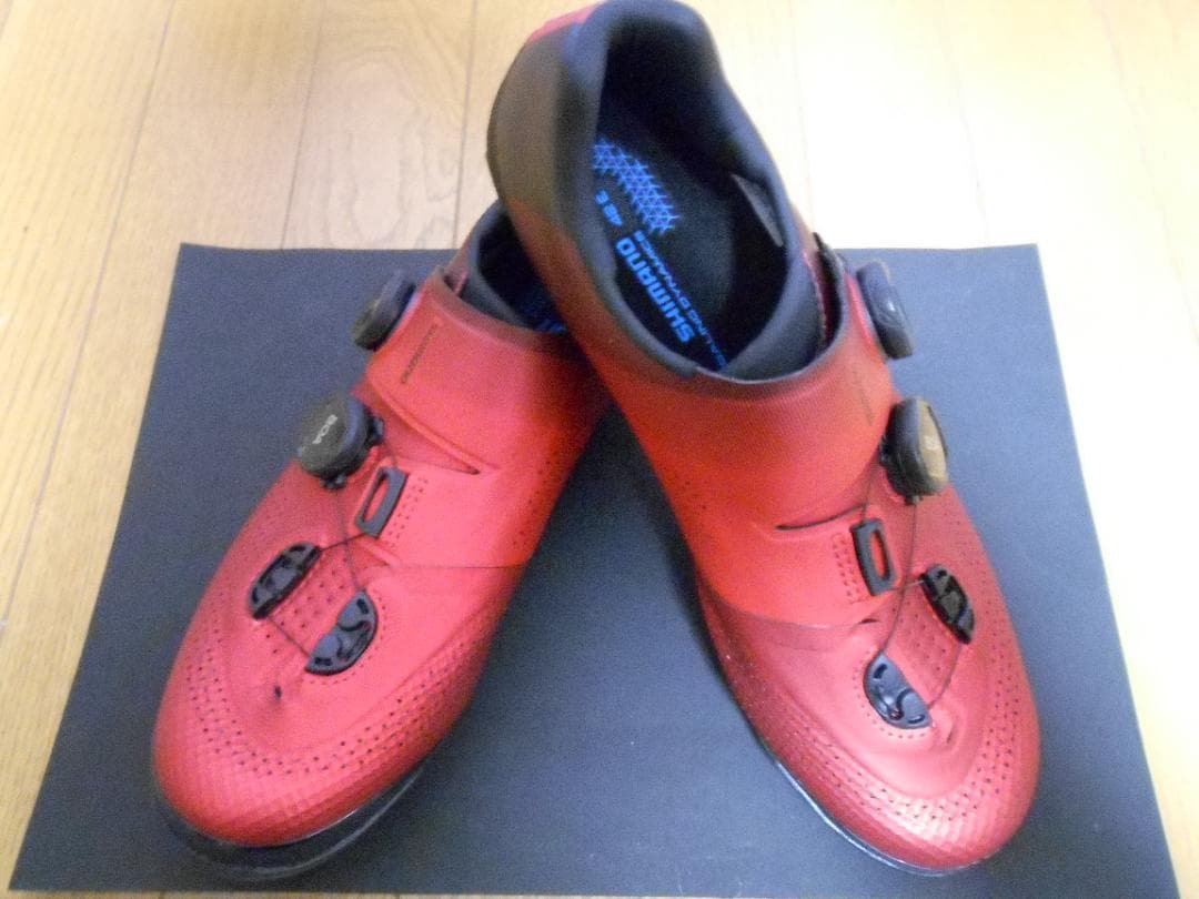 シマノ　XC702　SPD　 42.0（26.5cm）ワイドサイズ　レッド