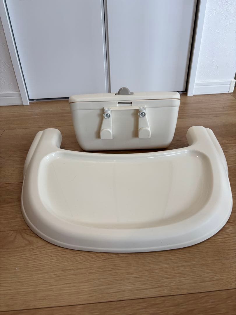 M*u様 Combi コンビ ネムリラ AUTOSWING 電動ハイローチェア