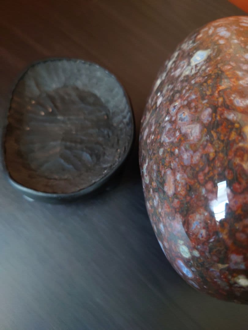 津軽　錦石　台座付き　鑑賞石　青森県津軽西海岸　自然石　盆石　水石