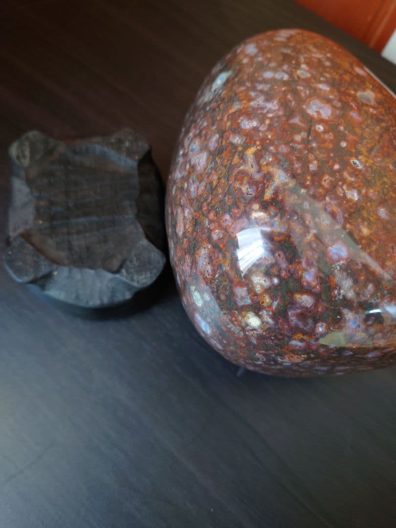 津軽　錦石　台座付き　鑑賞石　青森県津軽西海岸　自然石　盆石　水石