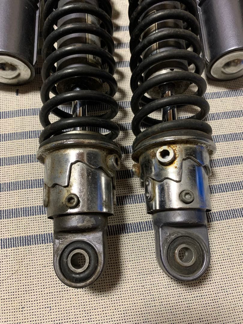 ゼファー400 純正サスペンション