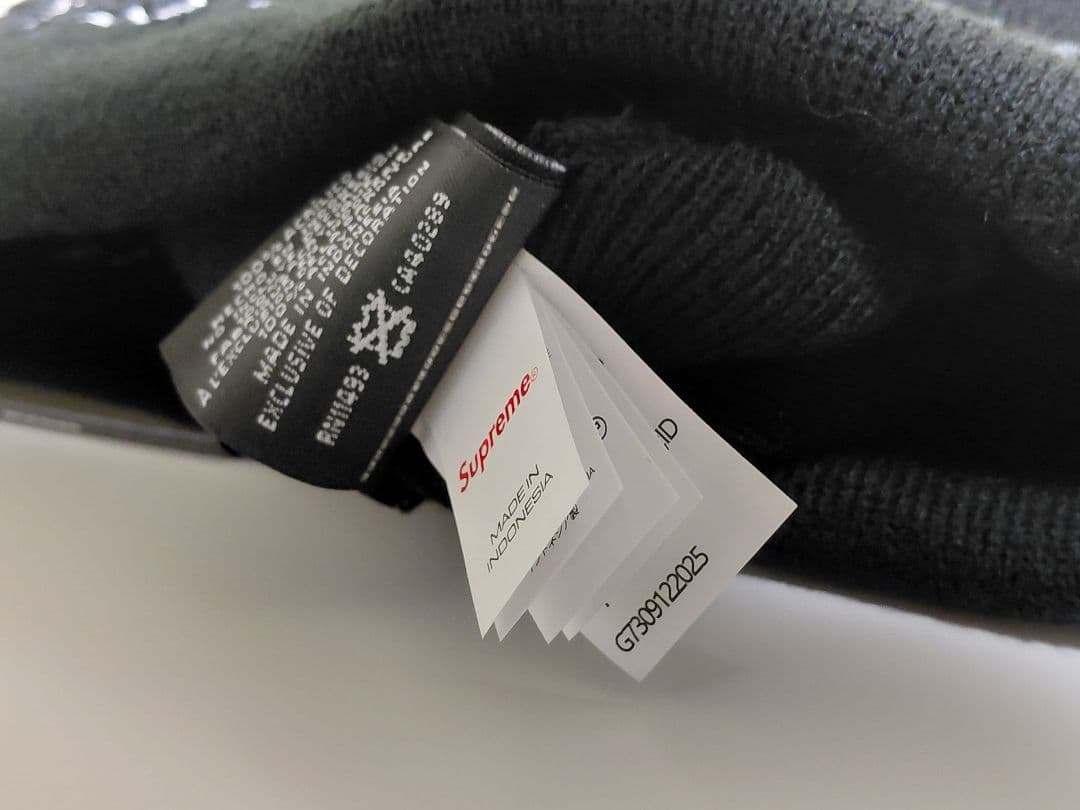 新品未着用　Supreme　New Era　Old　English　Beanie