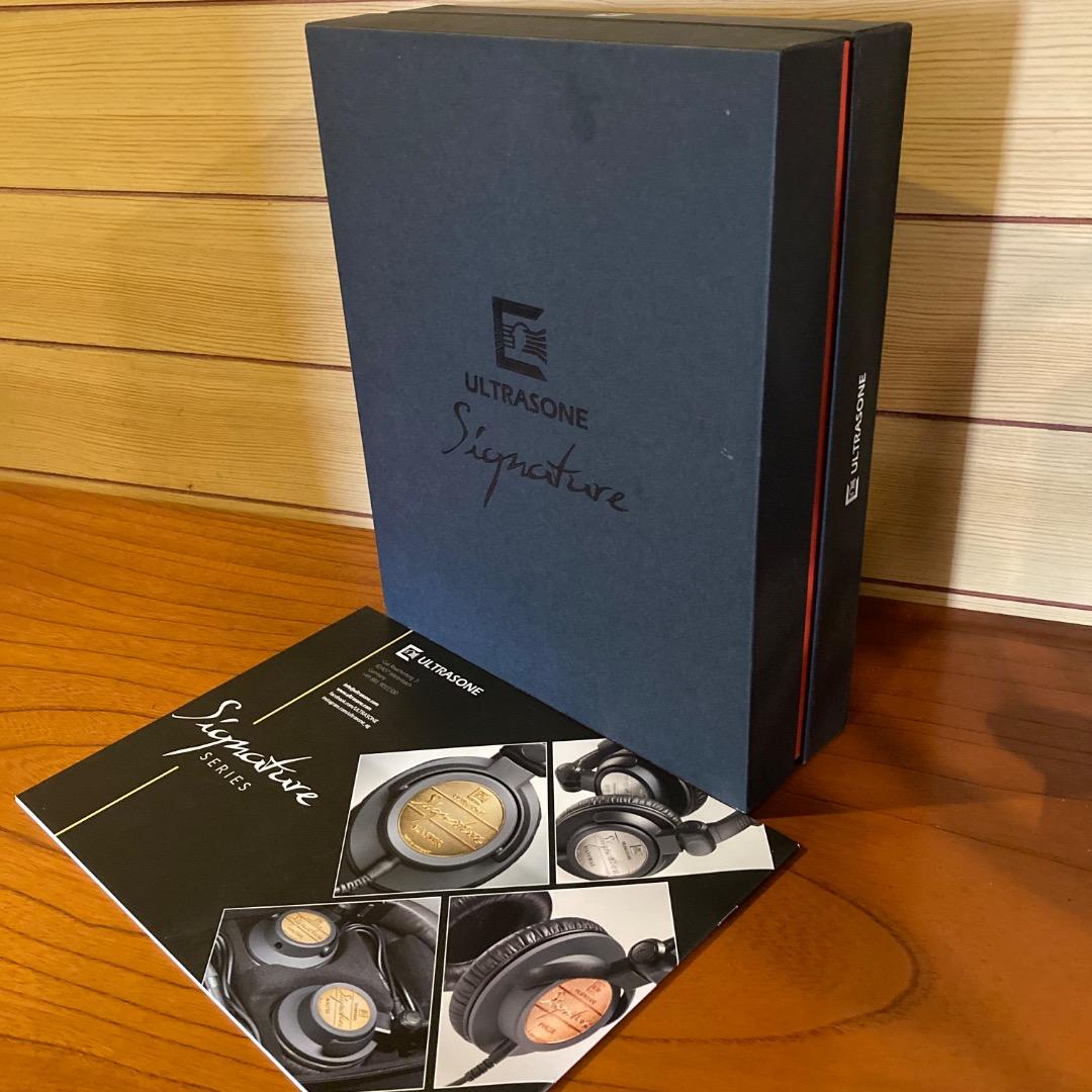 ヘッドホン Ultrasone Signature Master