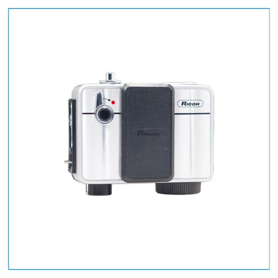 ✽AUTO　HALF　ＳＥ✽ オートハーフ✽ハーフカメラ✽タイマー付