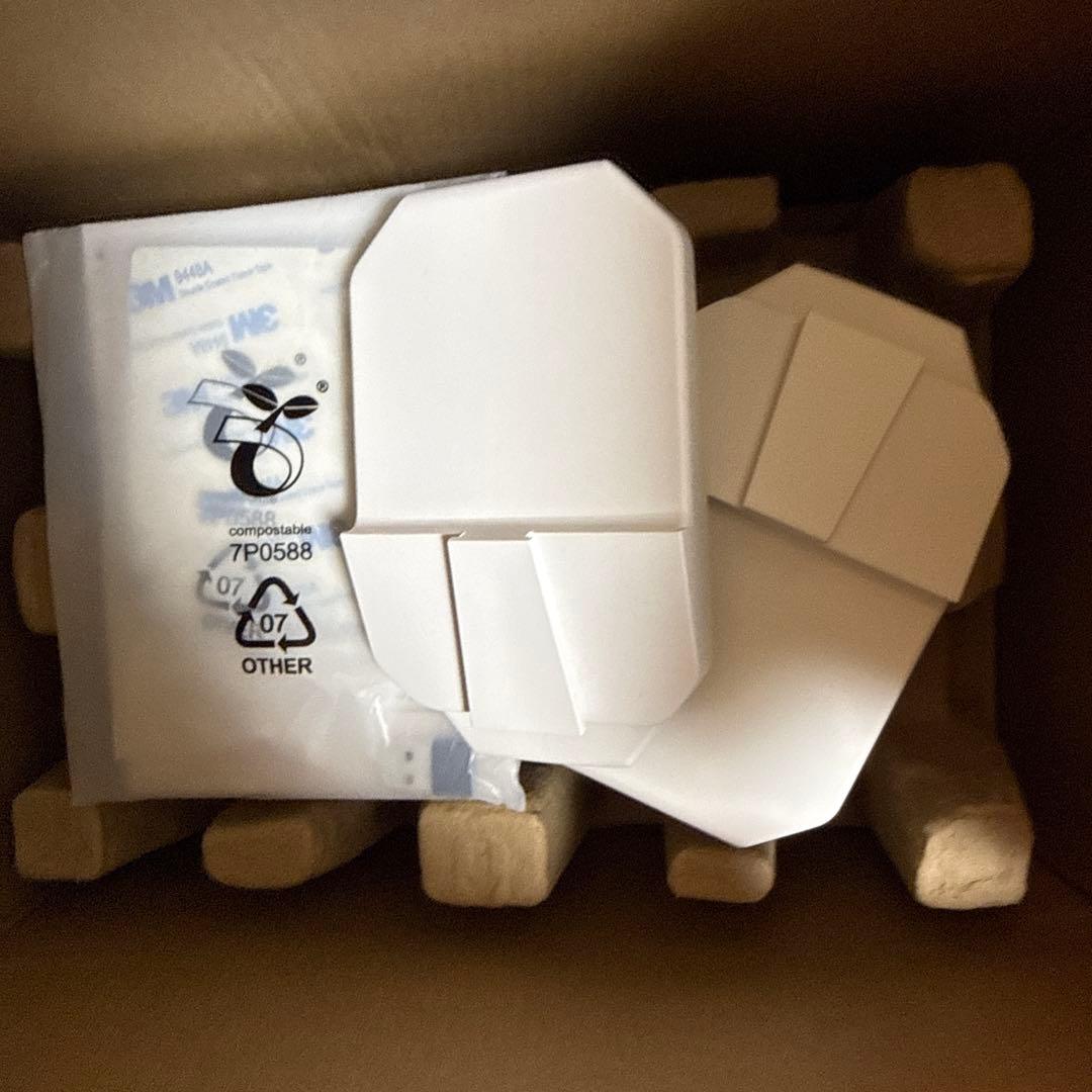 ADAM AUDIO D3V White モニタースピーカー　白　ホワイト