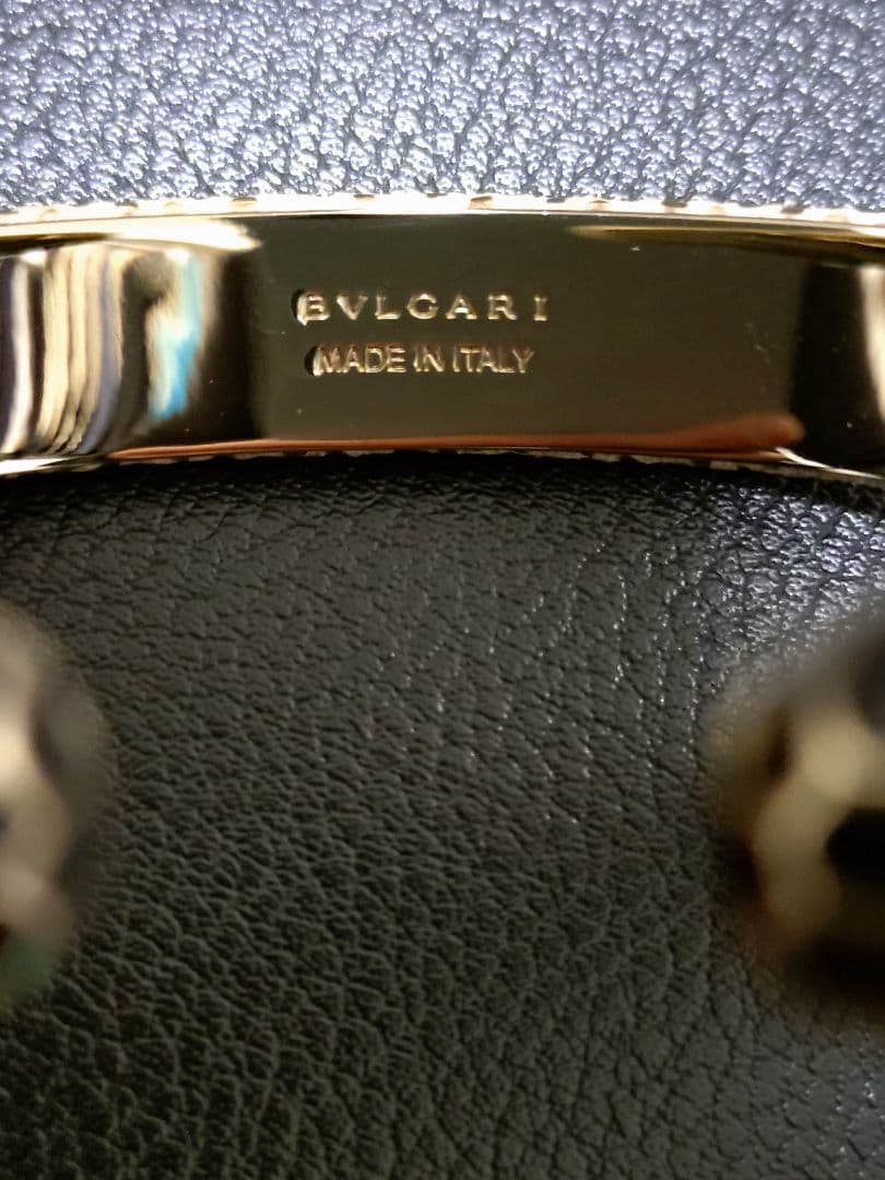 BVLGARI　ブレスレット　セルペンティ バングル　ブルガリ