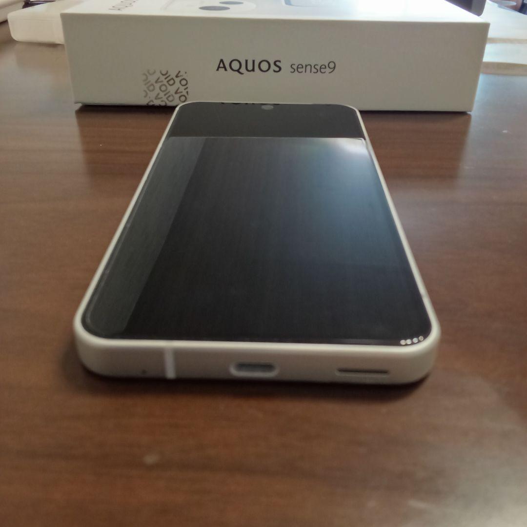 SHARP AQUOS sense9 8GB/256GBモデル ホワイト