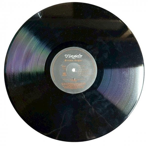 ディアンジェロのデビューアルバム『Brown Sugar』
