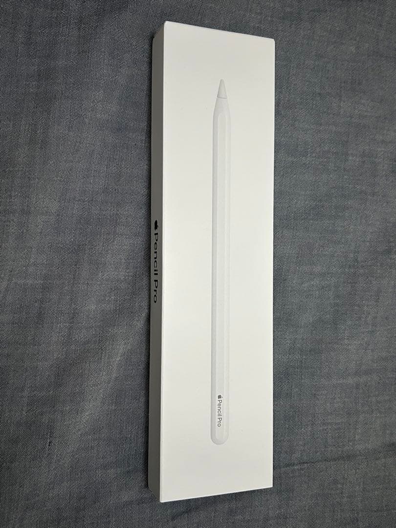 Apple Pencil Pro ホワイト