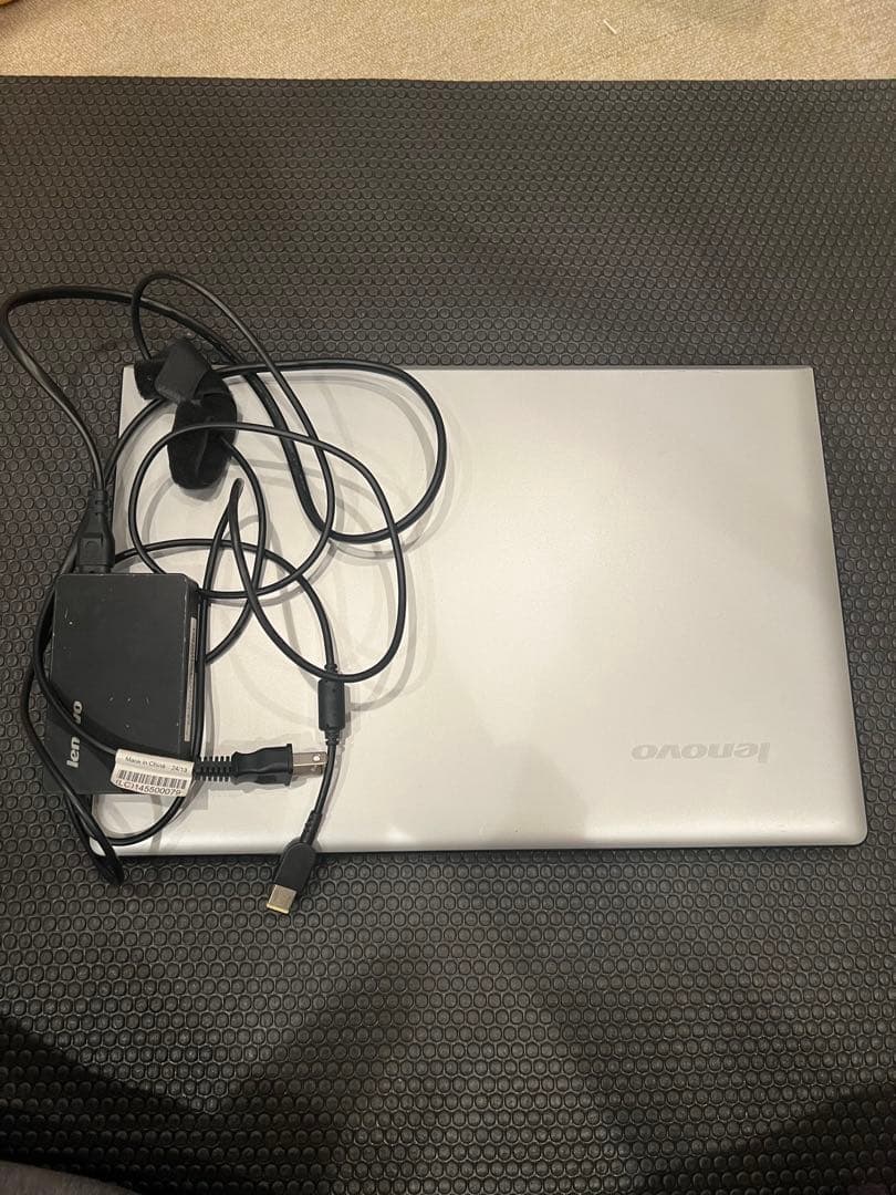 その他ノートPC本体 Lenovo ideapad 300-15ISK