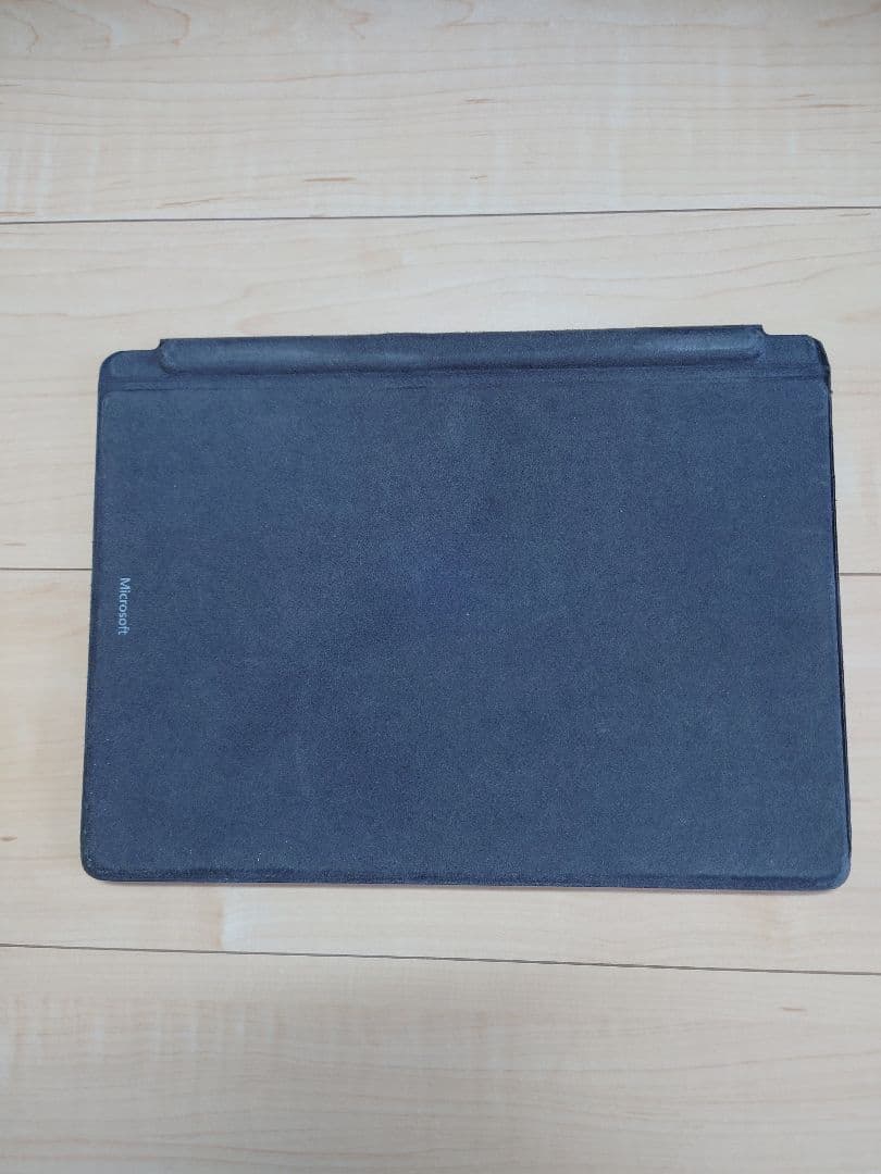 Surface Pro 8 本体 + キーボード