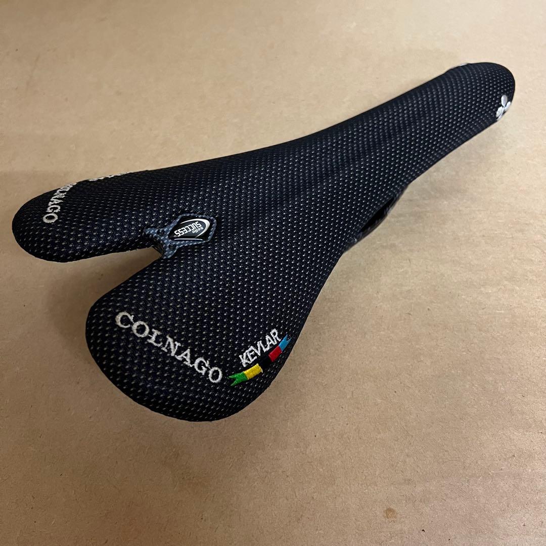 COLNAGO KEVLAR Selle SUCCESS サドル ブラック