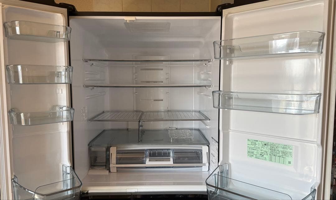 HITACHI 冷蔵庫 615L