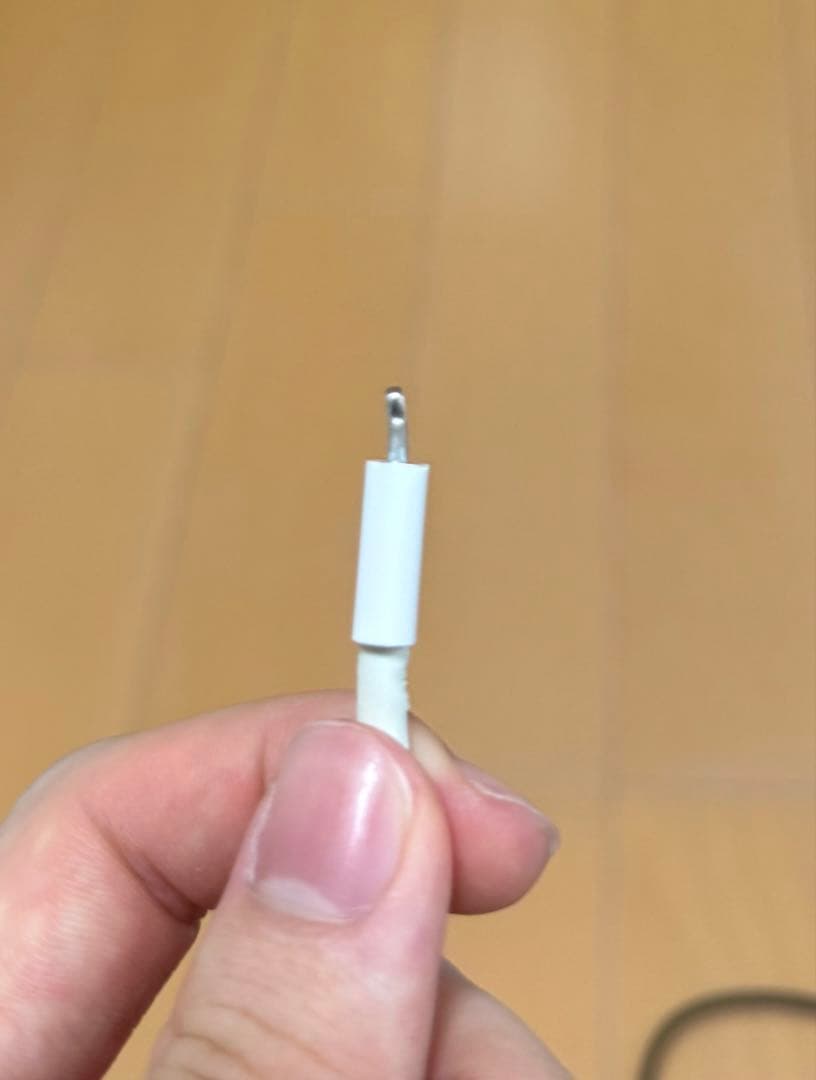 iPad 第9世代 256GB シルバー 外箱、充電ケーブル付