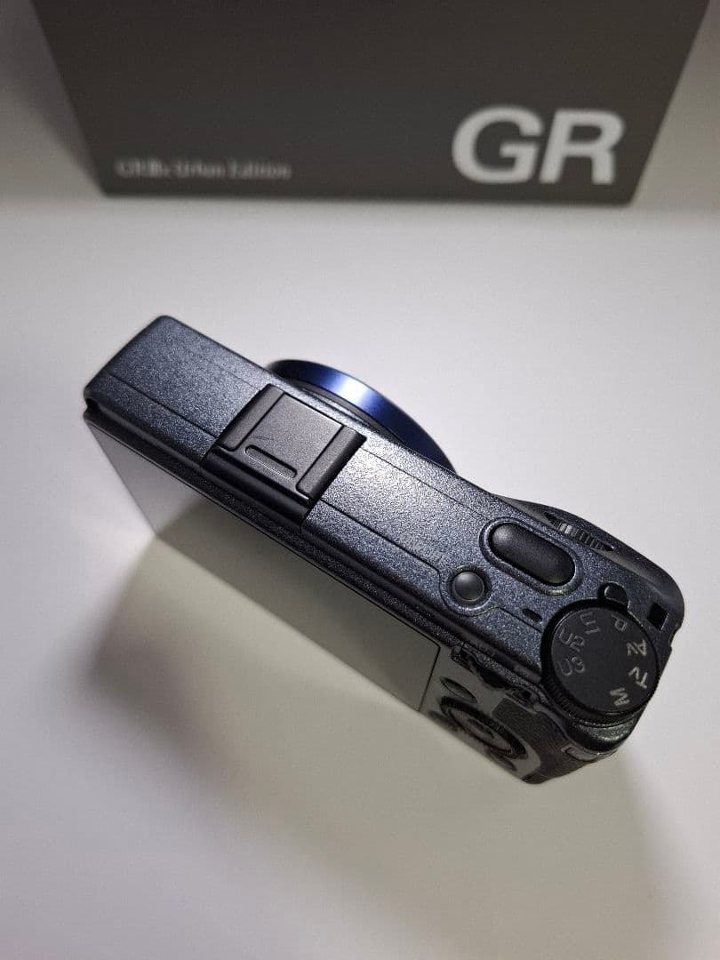 デジタルカメラ RICOH GR IIIX Urban Edition